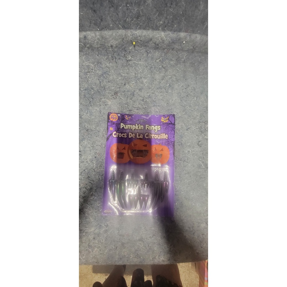 Halloween Resuseable Punkins Fangs New